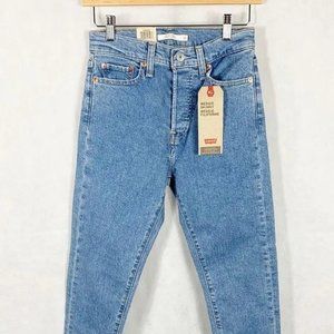 Levi's Wedgie Skinny Size 23